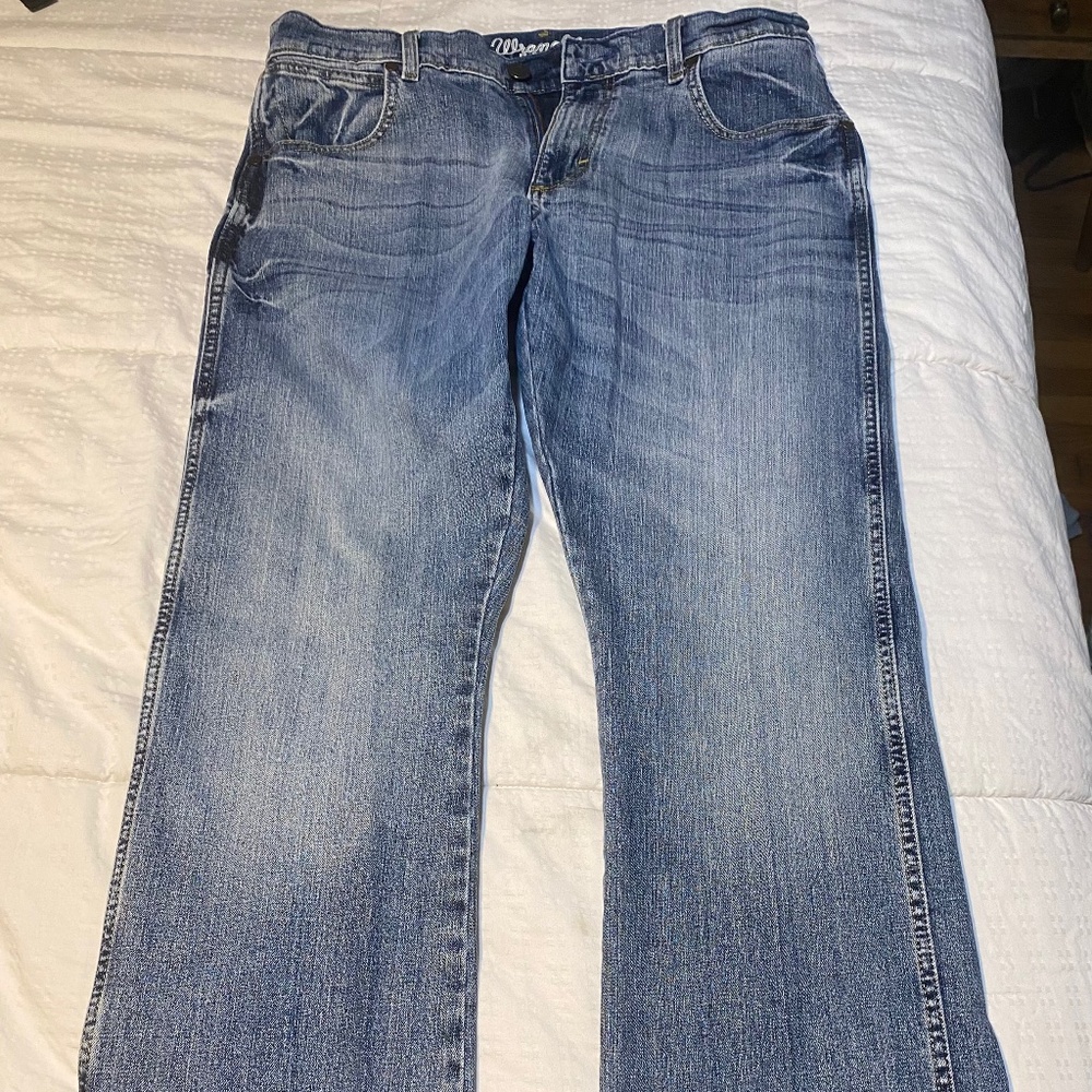 Men’s wrangler jeans